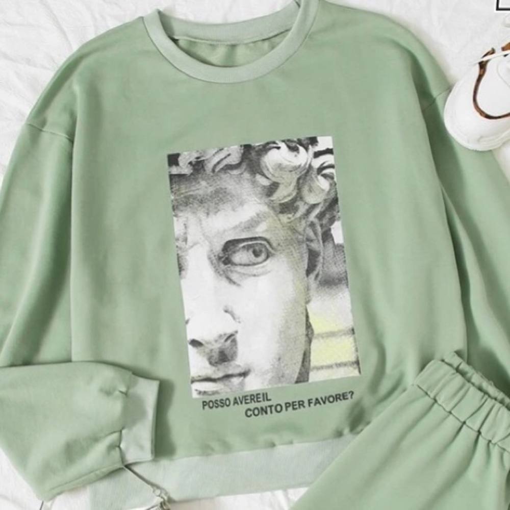 SHEIN sweat shirt